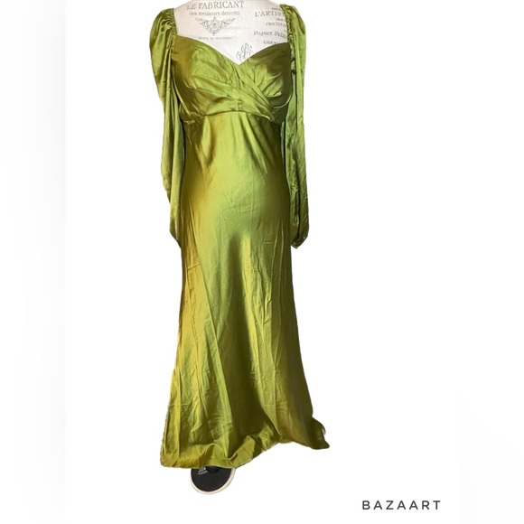 FREE SHIPPING Mac Duggal SWEETHEART NECKLINE PUFF SLEEVE GOWN, 10 - Picture 4 of 7